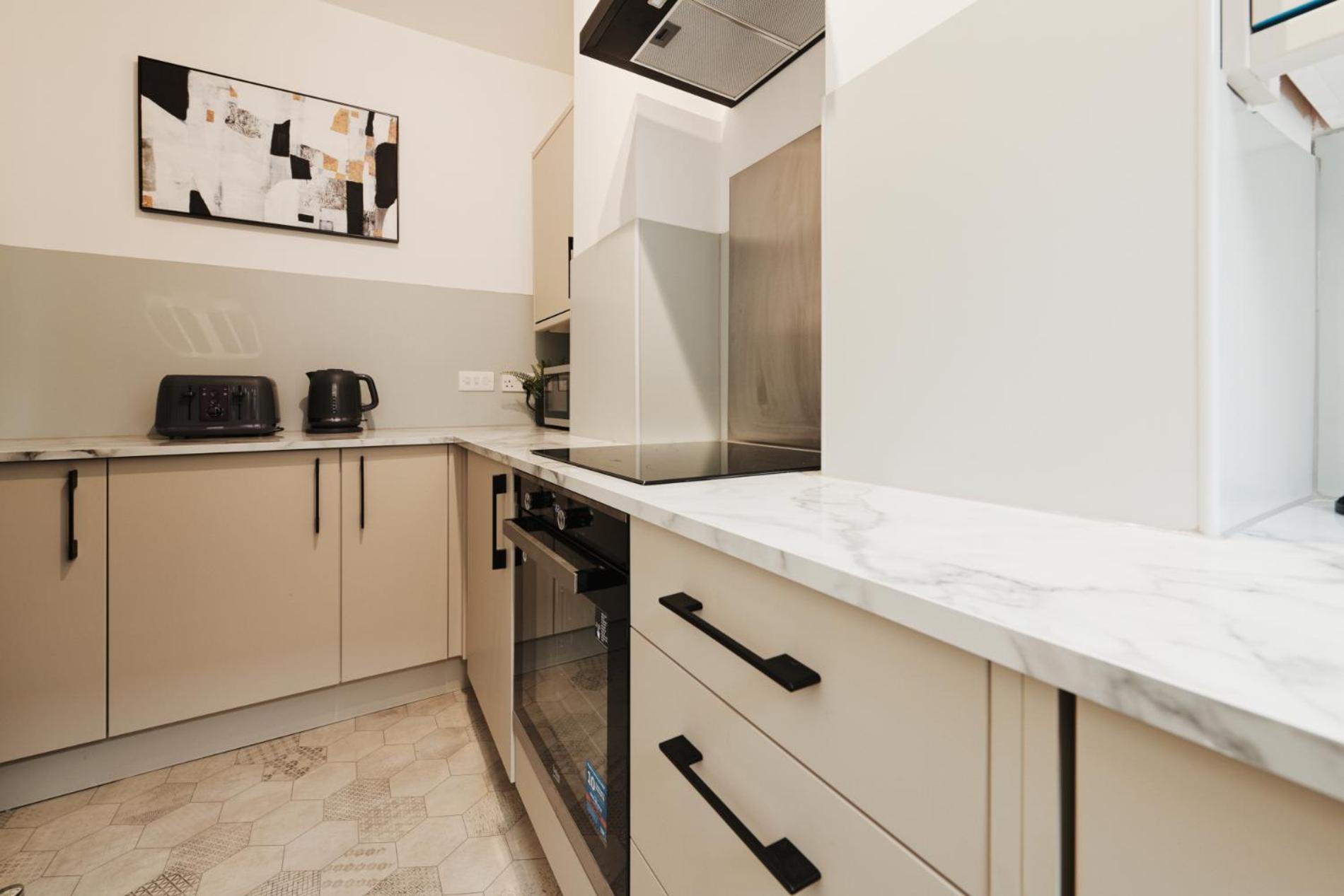 Lamara Deluxe Apartments,